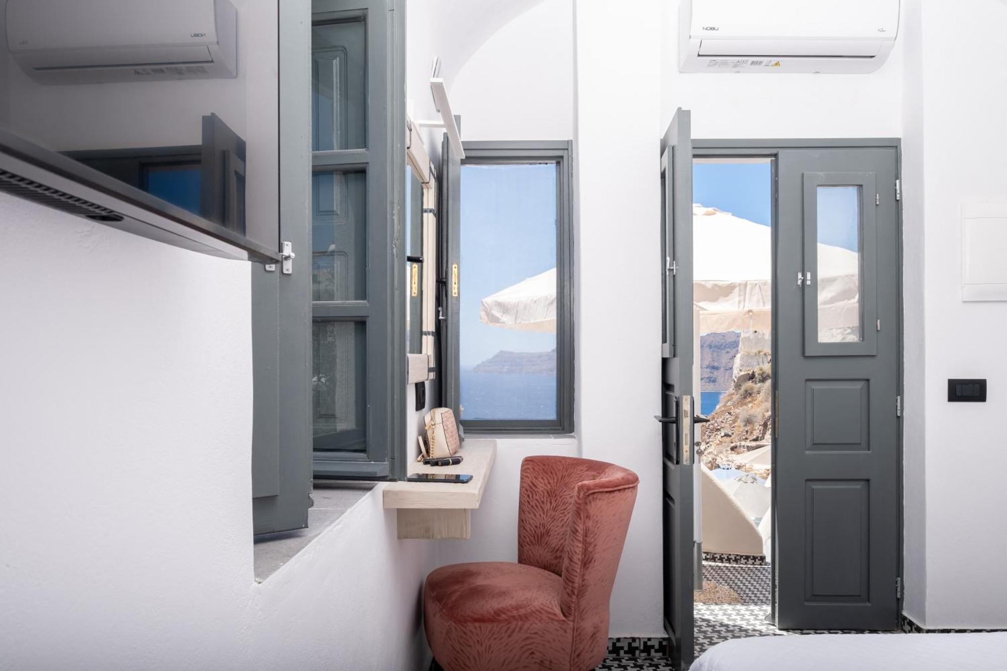 Amaya Selection Of Villas Oía Room photo