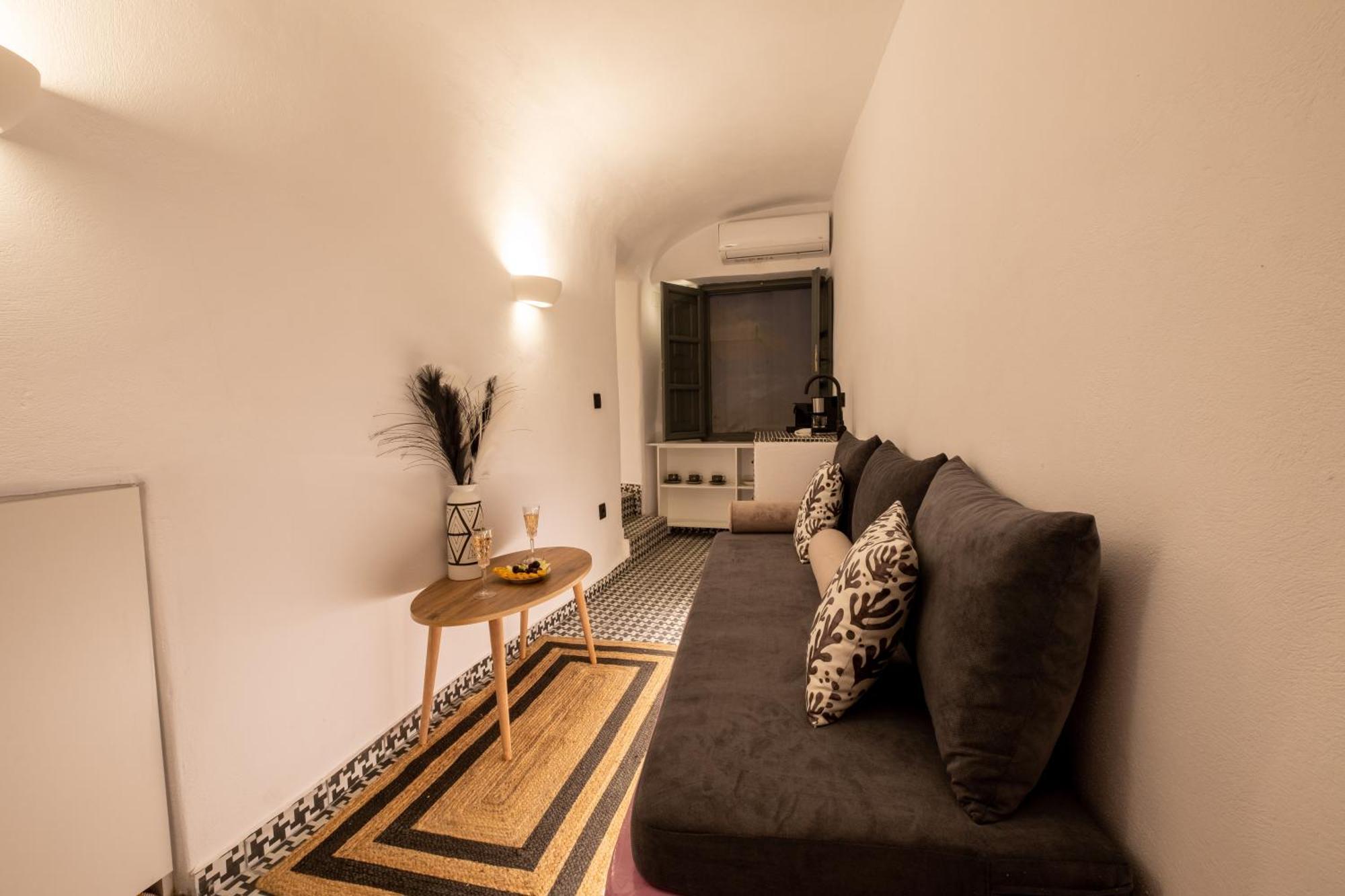 Amaya Selection Of Villas Oía Room photo
