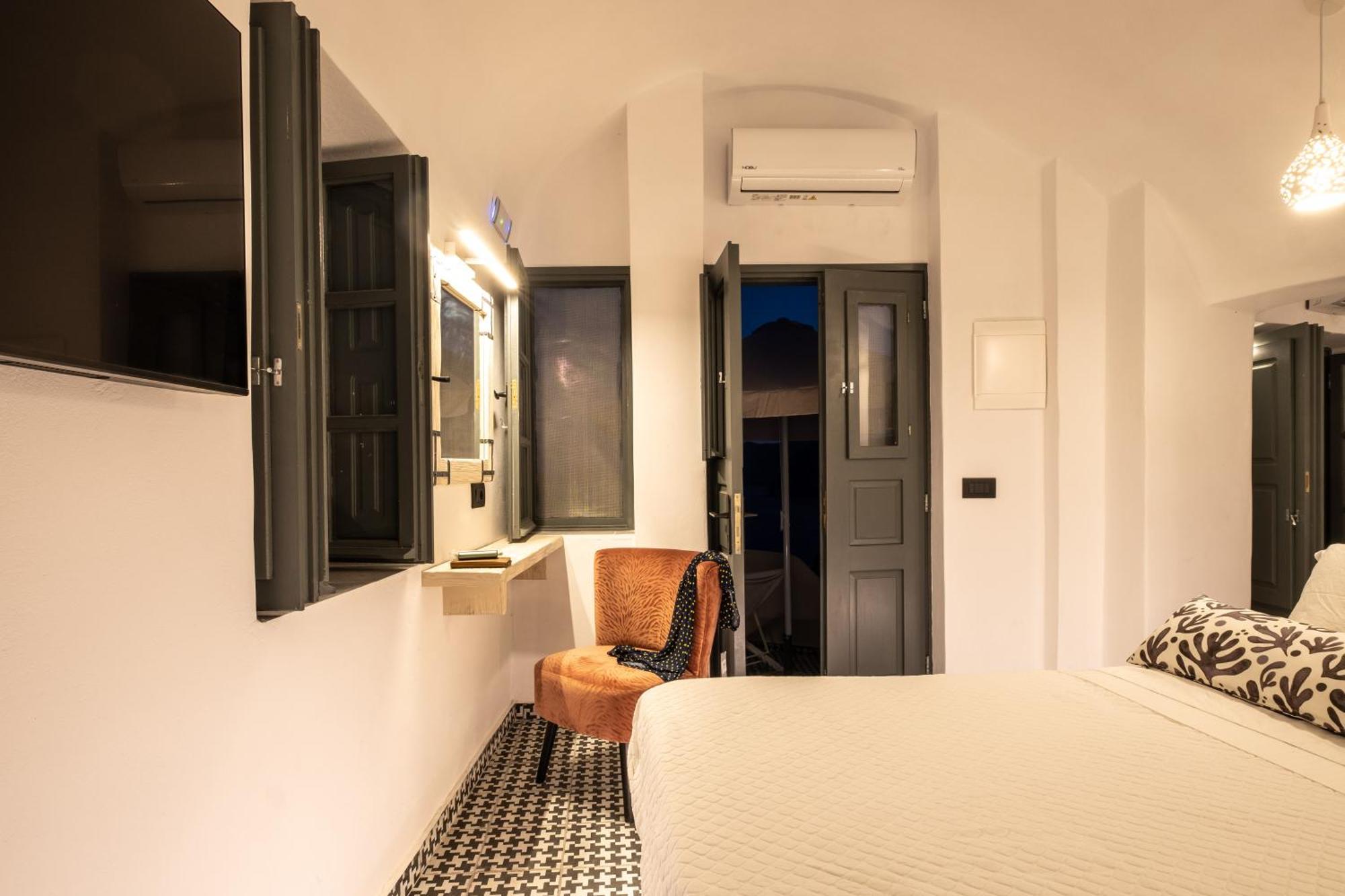 Amaya Selection Of Villas Oía Room photo